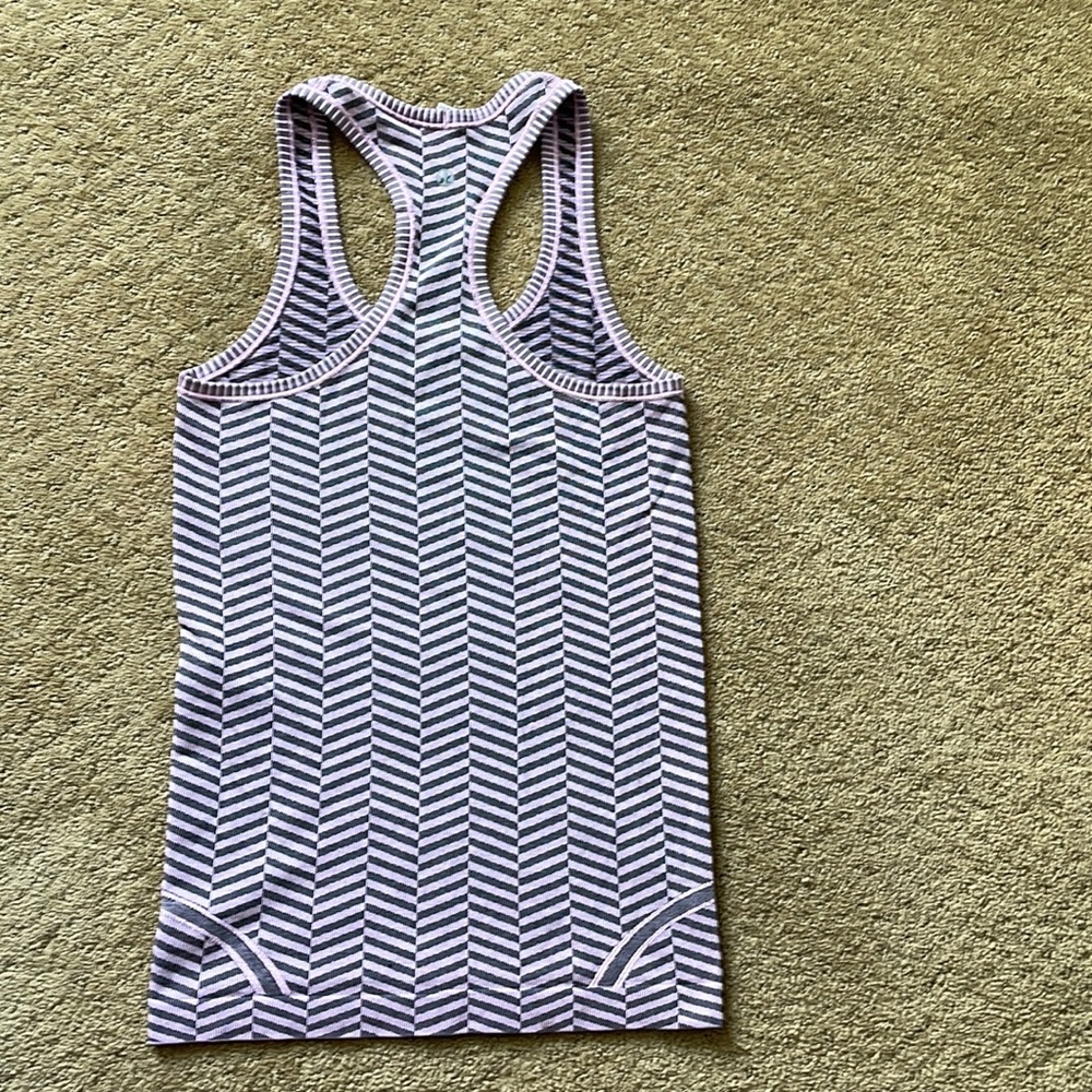 Lululemon Swiftly Tech Racerback - Picture 5 of 6